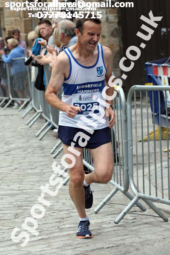 Durham City 10k, Durham City 10k and 5k Road Races. Photo: David T. Hewitson/Sports for All Pics
